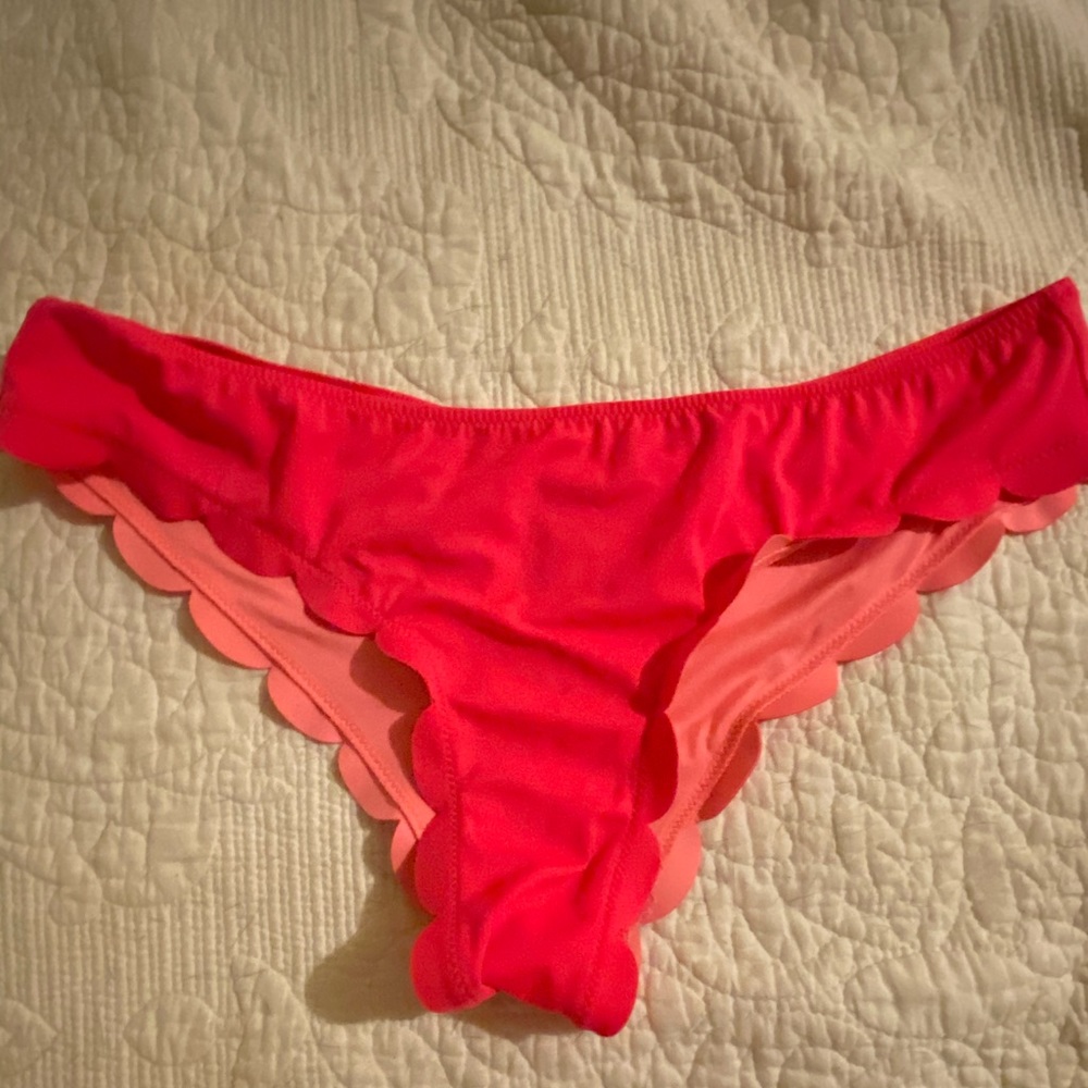 scalloped bikini bottom